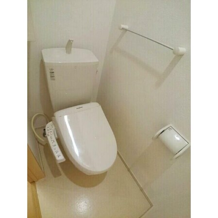 セレーナBの物件内観写真